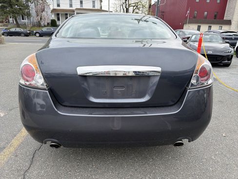 Used 2011 Nissan Altima 2.5 S w/ Convenience Pkg image 6