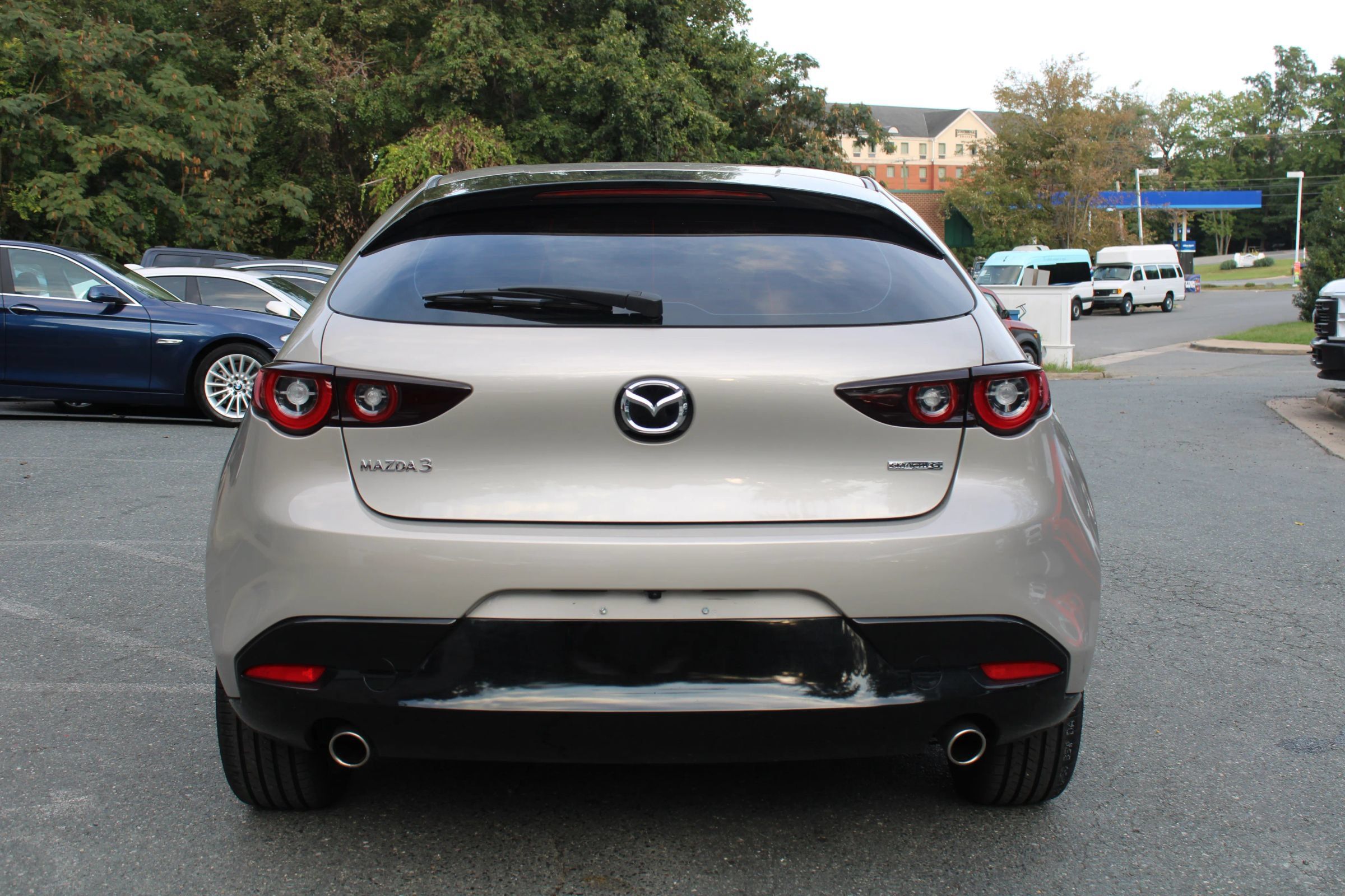 Used 2024 MAZDA MAZDA3 s FWD image 5