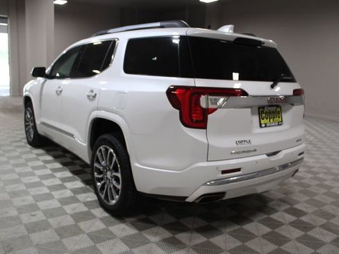Used 2021 GMC Acadia Denali w/ Denali Technology Package AWD/4WD image 10