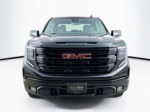 Used 2023 GMC Sierra 1500 Elevation image 2