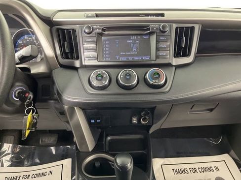 Used 2017 Toyota RAV4 LE FWD image 25