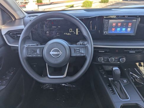 Certified 2025 Nissan Kicks S w/ Charging Package image 17