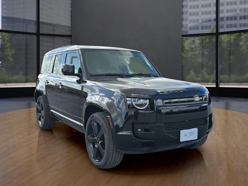 New 2026 Land Rover Defender 110 X-Dynamic SE AWD/4WD image 10