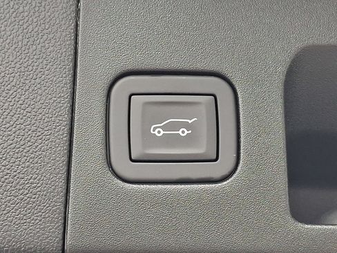 Certified 2025 Cadillac XT5 Premium Luxury image 31