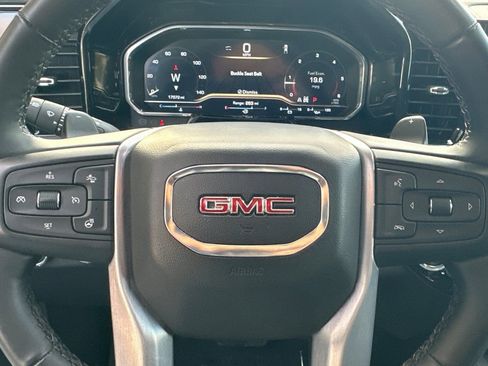 Used 2023 GMC Sierra 1500 Elevation w/ Preferred Package image 24