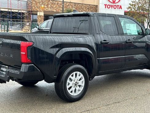New 2026 Toyota Tacoma SR5 image 9
