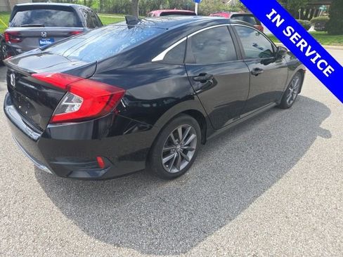 Used 2019 Honda Civic EX image 18