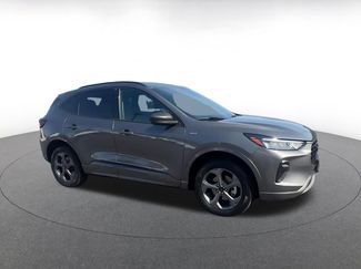 Used 2024 Ford Escape ST-Line AWD/4WD video 2