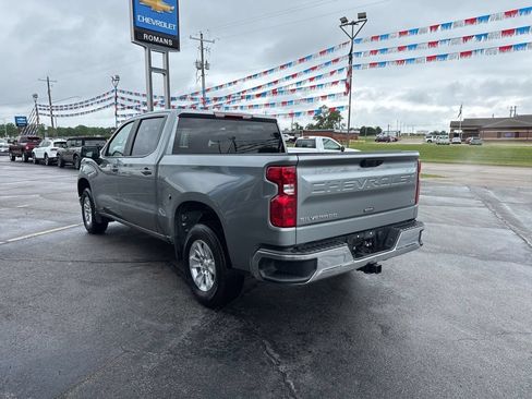 Used 2025 Chevrolet Silverado 1500 LT RWD image 7