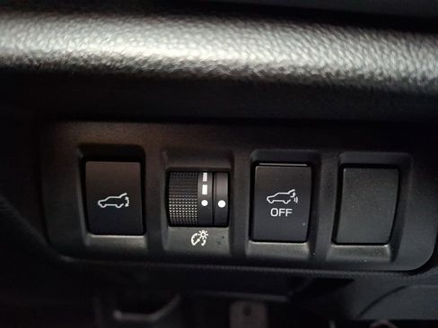 Certified 2023 Subaru Outback Limited image 26