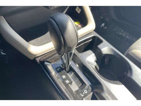 Certified 2026 Subaru Forester Premium AWD/4WD image 30