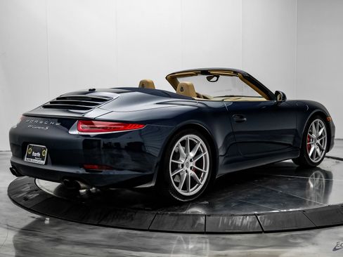 Used 2015 Porsche 911 Carrera S image 16