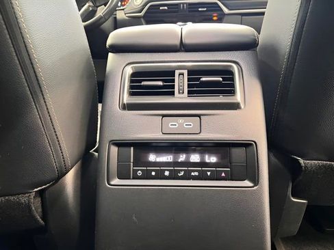 Used 2025 MAZDA CX-70 3.3 Turbo w/ Preferred Package image 14