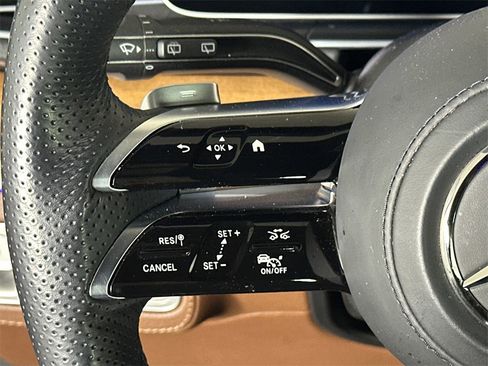 Certified 2024 Mercedes-Benz GLS 450 4MATIC w/ AMG Line Exterior image 27