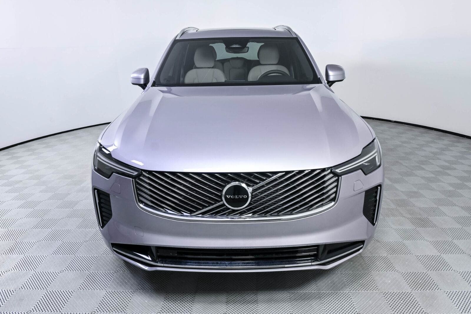New 2026 Volvo XC90 T8 Core w/ Protection Package Premier AWD/4WD image 35