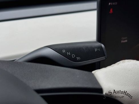 Used 2021 Tesla Model Y Performance AWD/4WD image 22
