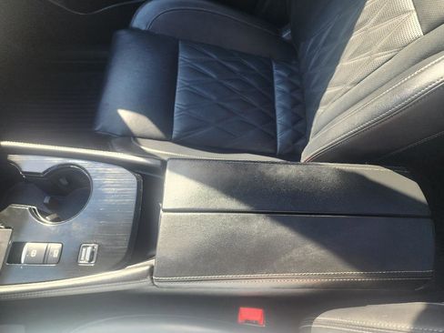 Used 2023 Nissan Rogue Platinum w/ Platinum Premium Package image 21