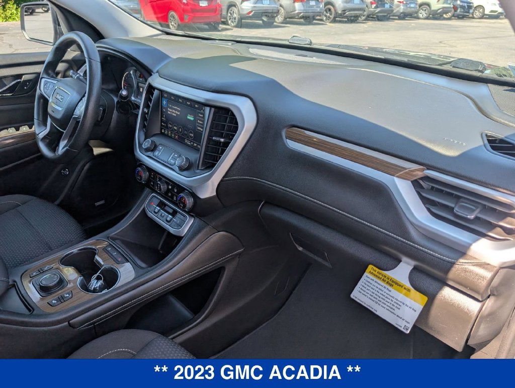 Used 2023 GMC Acadia SLE w/ Driver Convenience Package AWD/4WD image 37