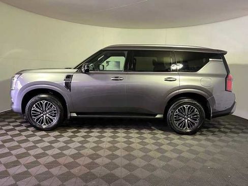 New 2025 Nissan Armada SL image 4