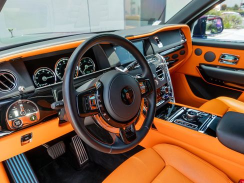 Used 2021 Rolls-Royce Cullinan AWD/4WD image 70