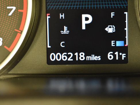 Used 2024 Mitsubishi Eclipse Cross LE image 17