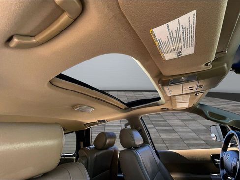 Used 2008 Toyota Sequoia Limited image 21