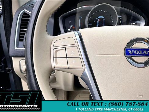 Used 2016 Volvo XC60 T5 Premier image 18