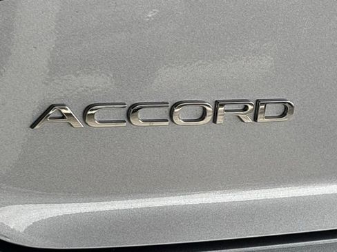 Used 2023 Honda Accord LX image 31