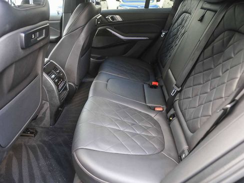 Used 2023 BMW X5 sDrive40i w/ Parking Assistance Package image 15