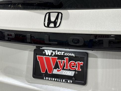 New 2026 Honda Pilot Touring image 46