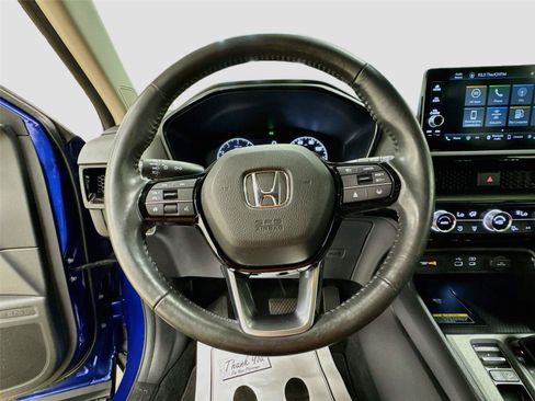 Used 2023 Honda CR-V EX-L image 11