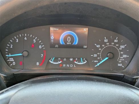 Used 2022 Ford Escape SE image 18