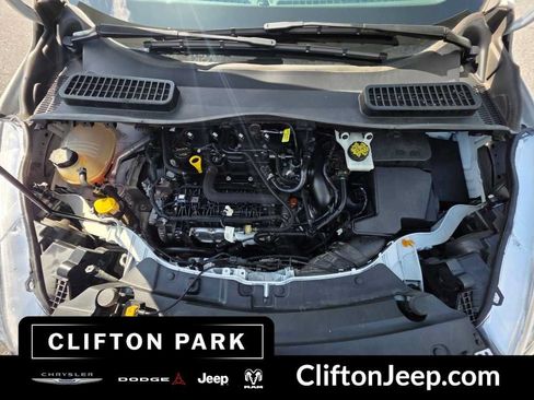Used 2019 Ford Escape SE AWD/4WD image 28