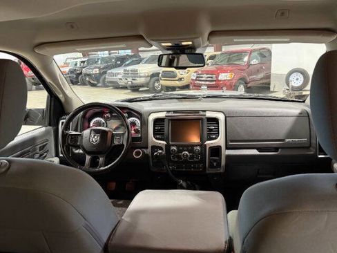 Used 2017 RAM 2500 Big Horn image 17