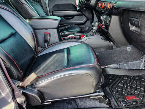 Used 2021 Jeep Gladiator Rubicon image 36