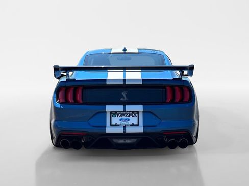 Used 2021 Ford Mustang Shelby GT500 w/ Carbon Fiber Track Pack RWD image 5