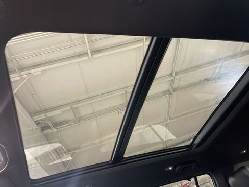 New 2026 Jeep Grand Wagoneer L Limited AWD/4WD image 22