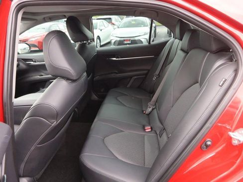 Used 2024 Toyota Camry XLE w/ Navigation Package AWD/4WD image 9