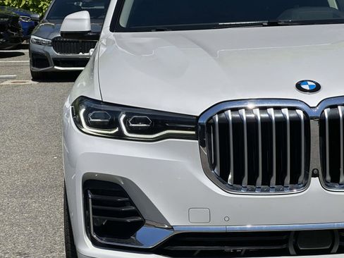 Used 2019 BMW X7 xDrive40i w/ Premium Package AWD/4WD image 9