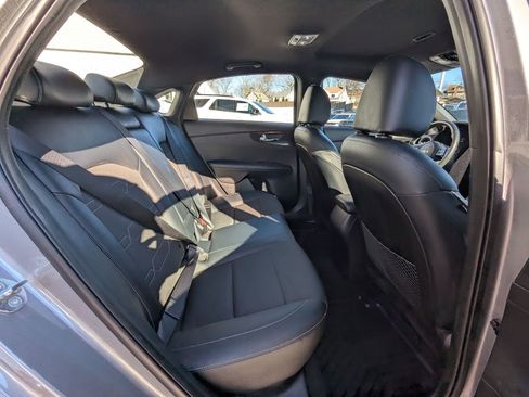 Used 2023 Kia Forte GT-Line w/ GT-Line Premium Package image 22