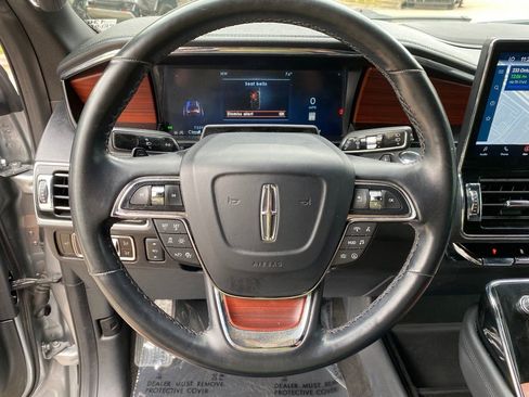 Used 2023 Lincoln Navigator L Reserve image 23