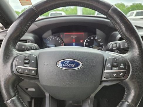 Used 2020 Ford Explorer XLT w/ Comfort Package AWD/4WD image 21