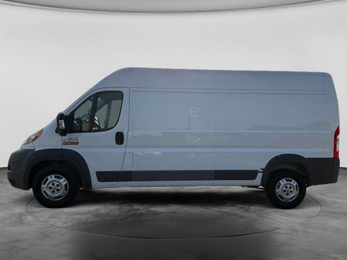 Used 2015 RAM ProMaster 2500 w/ Premium Appearance Group FWD image 4
