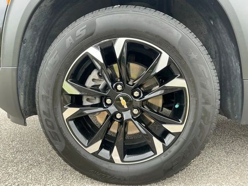 Used 2023 Chevrolet TrailBlazer LT w/ Convenience Package AWD/4WD image 14