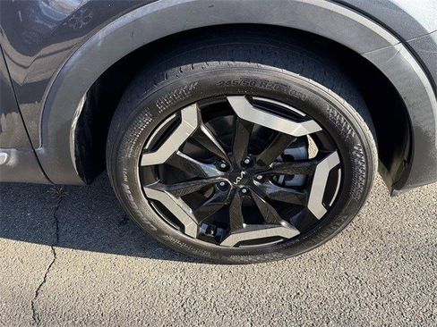 Used 2023 Kia Telluride S w/ S Sunroof Package image 7