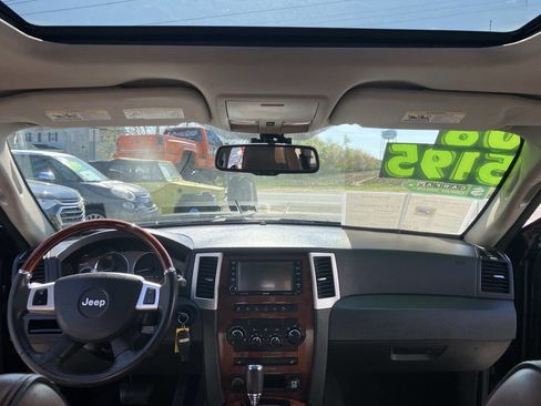 Used 2008 Jeep Grand Cherokee Overland image 23
