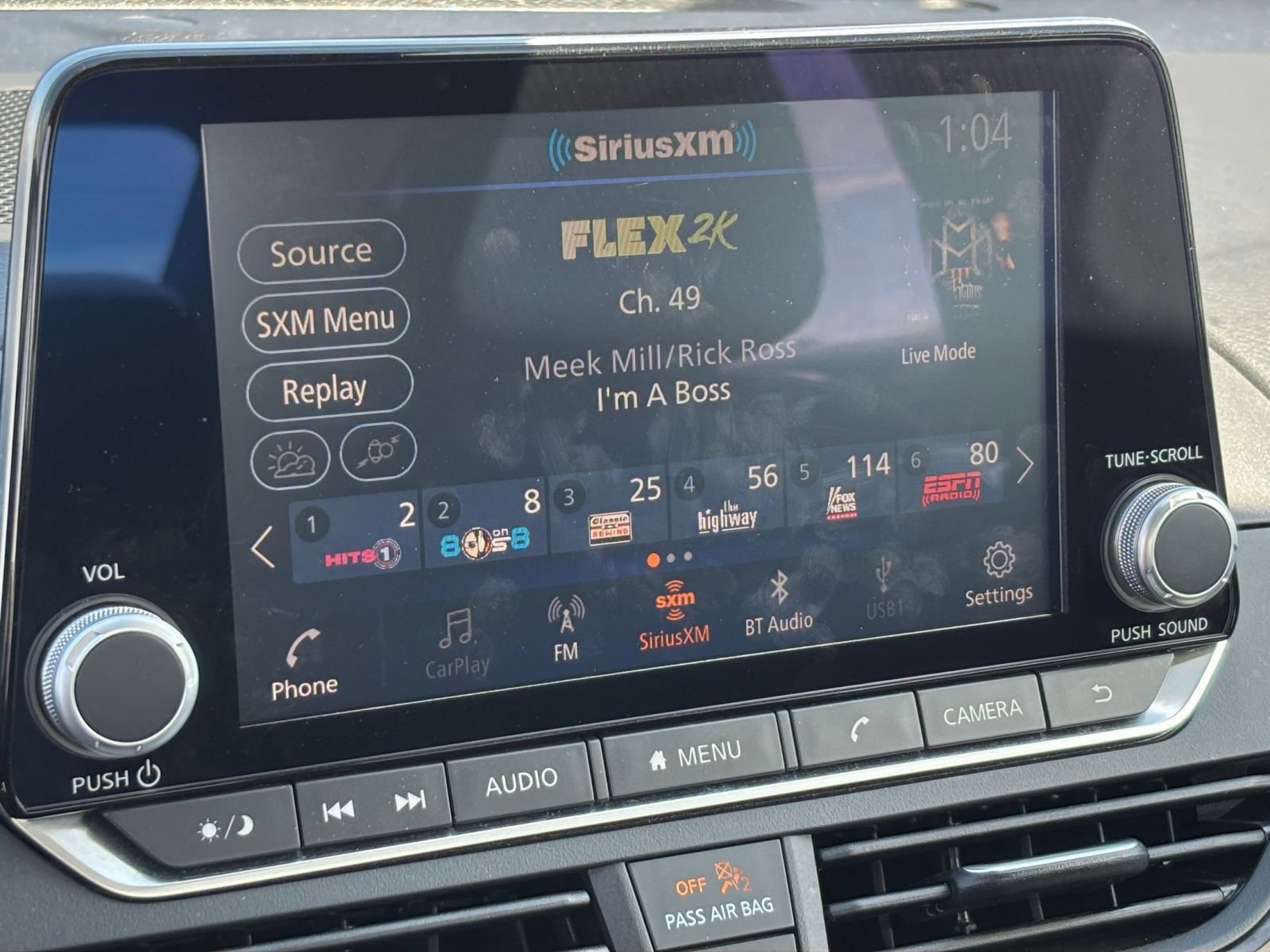 Used 2025 Nissan Altima 2.5 SV FWD image 19
