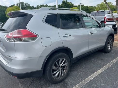 Used 2015 Nissan Rogue SL AWD/4WD image 3