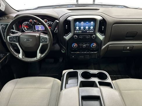 Used 2019 Chevrolet Silverado 1500 LT Trail Boss w/ Convenience Package AWD/4WD image 22