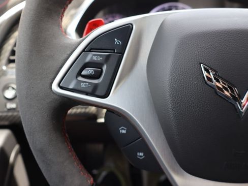 Used 2019 Chevrolet Corvette ZR1 RWD image 8